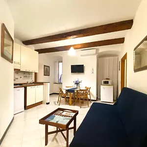  Apartment Casaviva-trilo In At The Sea With Parking